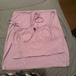 Purple Mini Skirt with Stretchy Fabric and Casual Style